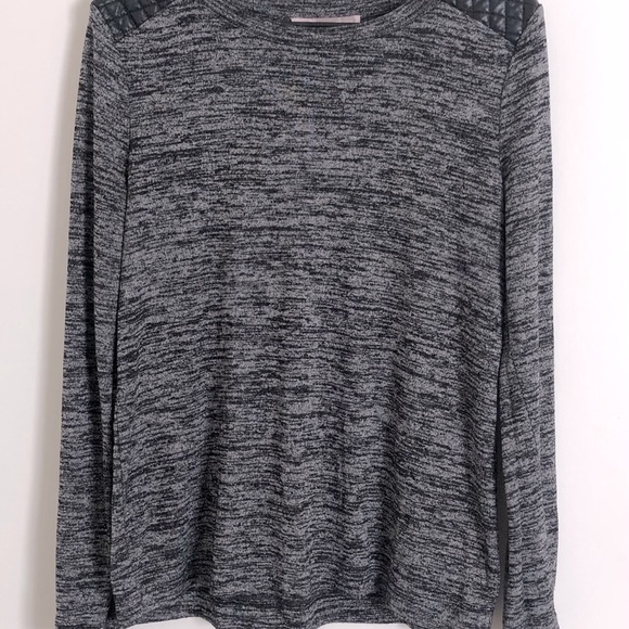 Forever 21 Sweater - Picture 1 of 4